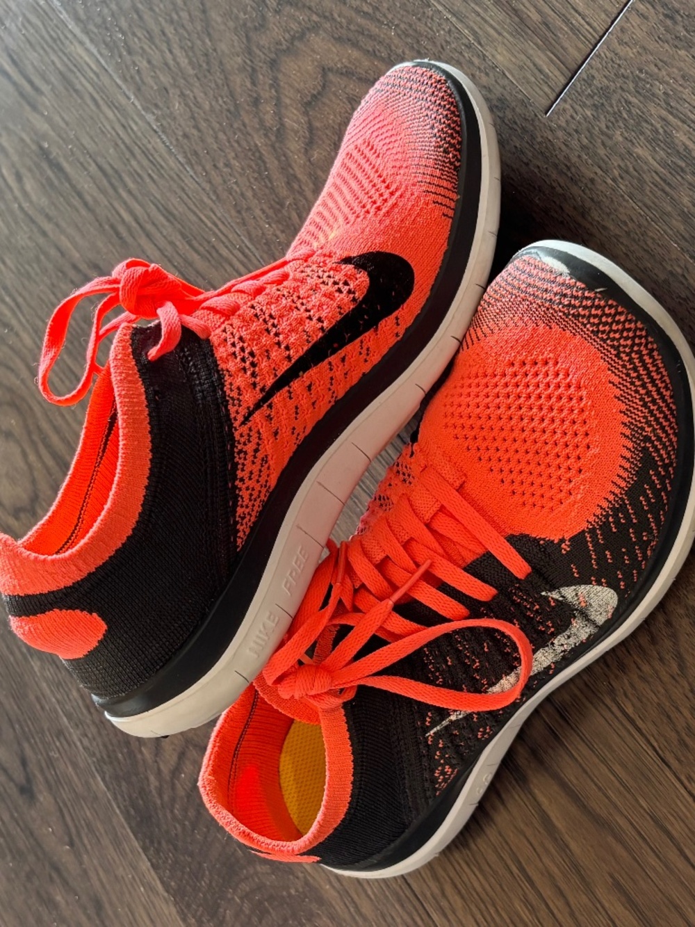 Nike Free Flyknits
